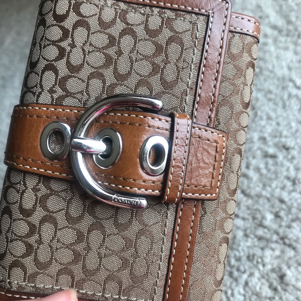 Coach wallet